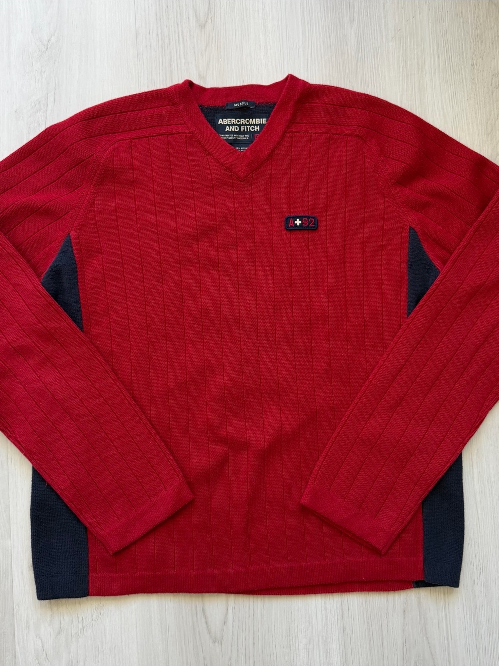 Vintage Y2K Abercrombie & Fitch Red V-Neck Muscle Sweater - Picture 1 of 4